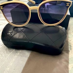 Authentic Chanel cream color sunglasses with gold branding,new never worn